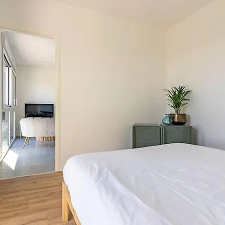 Gilles Croix De Vie: T2 Appartement Saint-Gilles-Croix-de-Vie
